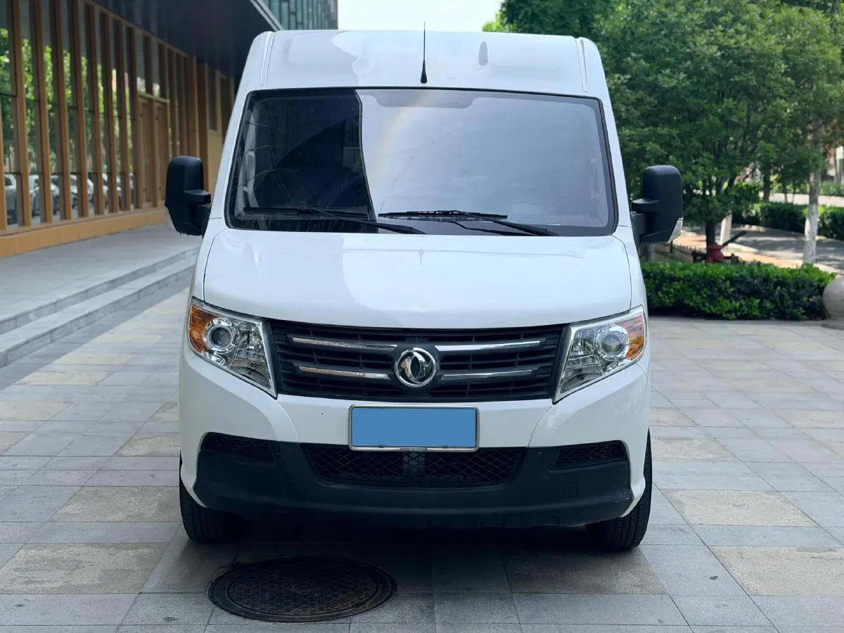 2018 DongFeng DFAC YuFeng 2.3T 110HP L4 6MT,autocango,china used car exporter,china ev exporter,chinese used car exporter,chinese used ev exporter