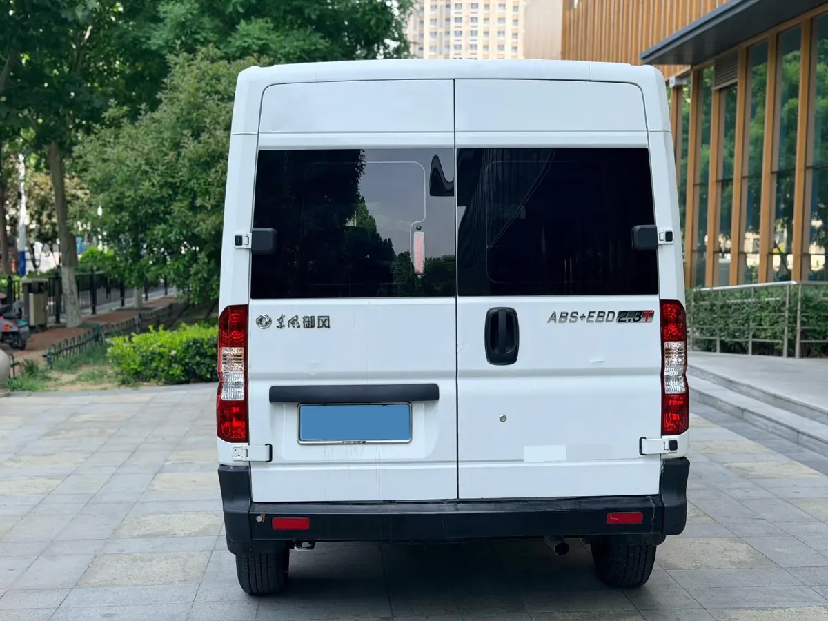 2018 DongFeng DFAC YuFeng 2.3T 110HP L4 6MT,autocango,china used car exporter,china ev exporter,chinese used car exporter,chinese used ev exporter