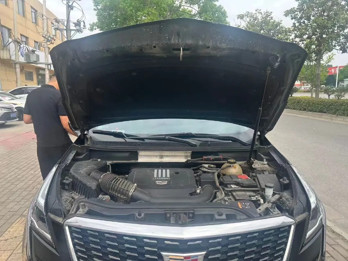 2021 Cadillac XT5 2.0T 237HP L4 9AT,autocango,china used car exporter,china ev exporter,chinese used car exporter,chinese used ev exporter