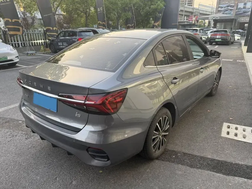 2021 Roewe i5 1.5L 120HP L4 CVT,autocango,china used car exporter,china ev exporter,chinese used car exporter,chinese used ev exporter