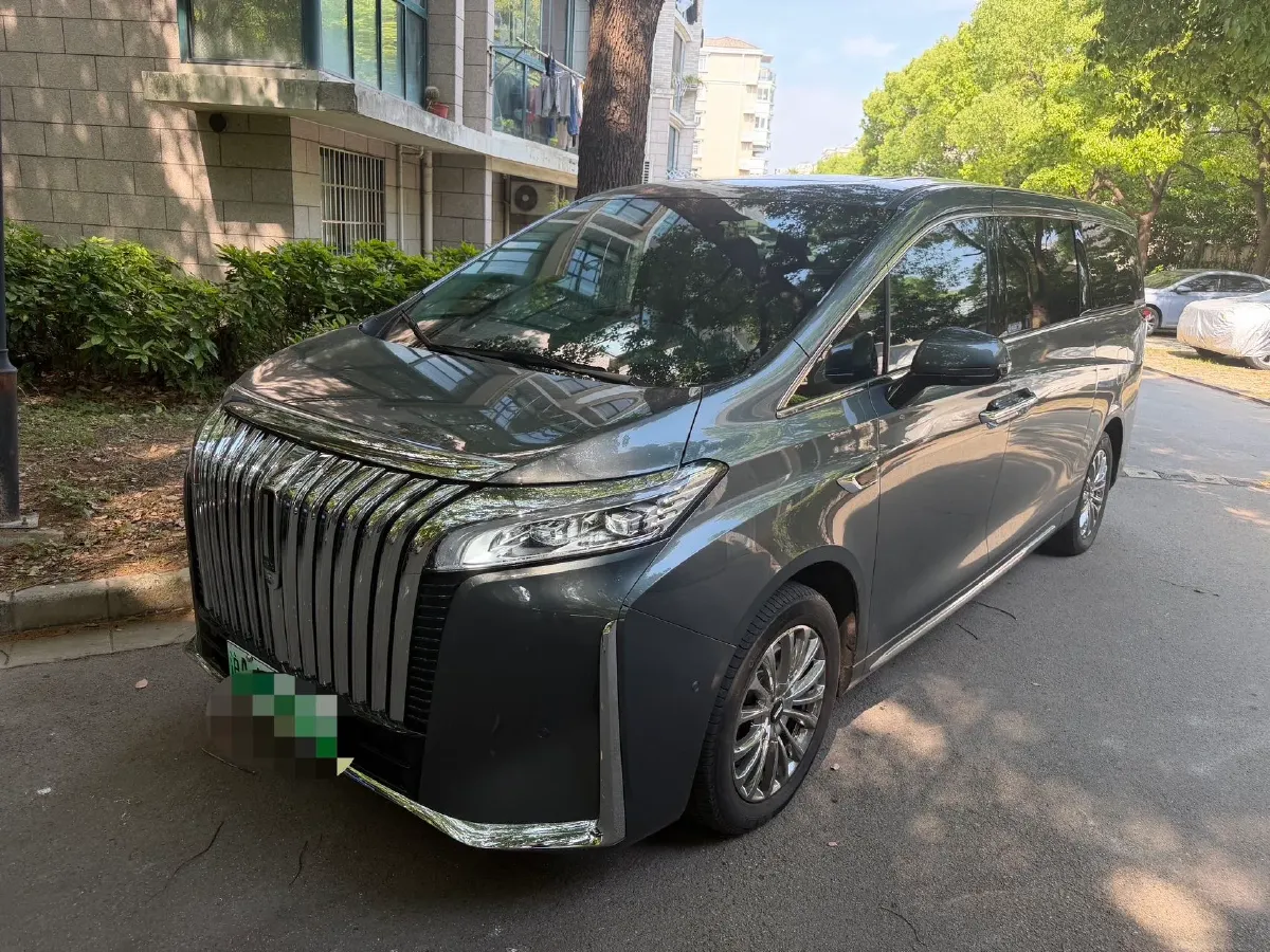 2024 Voyah ZhuiGuang 1.5T 136HP L4 PHEV 43KWH,autocango,china used car exporter,china ev exporter,chinese used car exporter,chinese used ev exporter