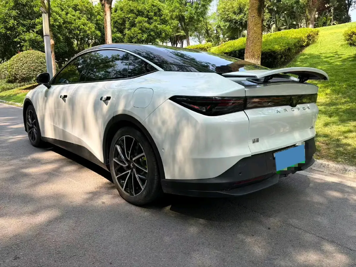 2025 ARCFOX αS5 BEV,autocango,china used car exporter,china ev exporter,chinese used car exporter,chinese used ev exporter
