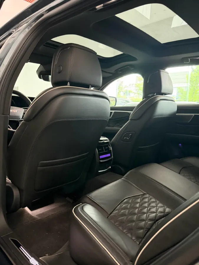 2023 Cadillac CT6 2.0T 237HP L4 10AT,autocango,china used car exporter,china ev exporter,chinese used car exporter,chinese used ev exporter
