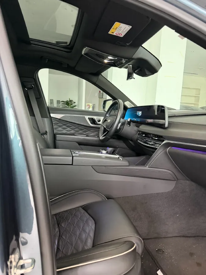 2023 Cadillac CT6 2.0T 237HP L4 10AT,autocango,china used car exporter,china ev exporter,chinese used car exporter,chinese used ev exporter