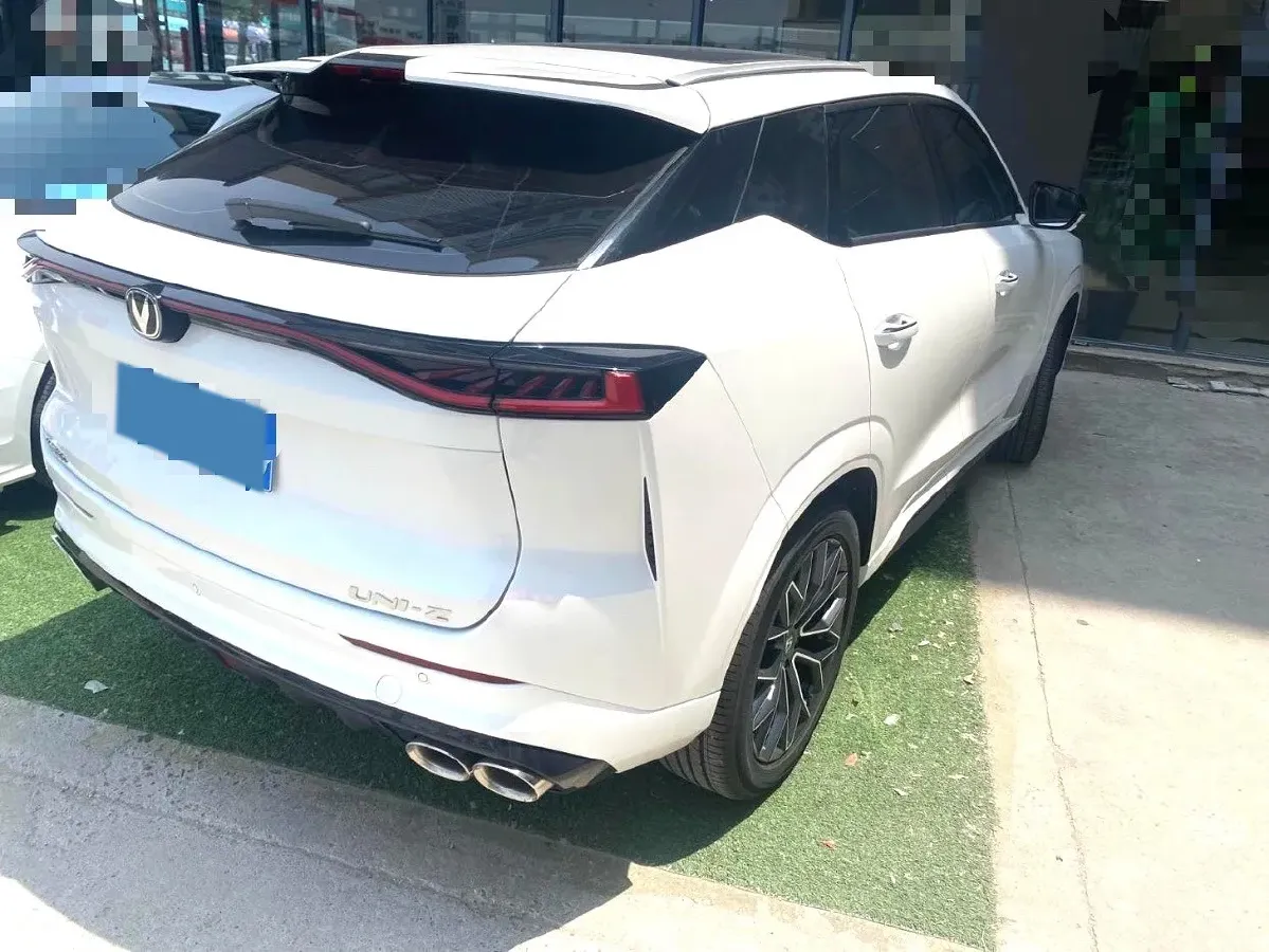 2025 ChangAn UNI-Z 1.5T 188HP L4 7DCT,autocango,china used car exporter,china ev exporter,chinese used car exporter,chinese used ev exporter