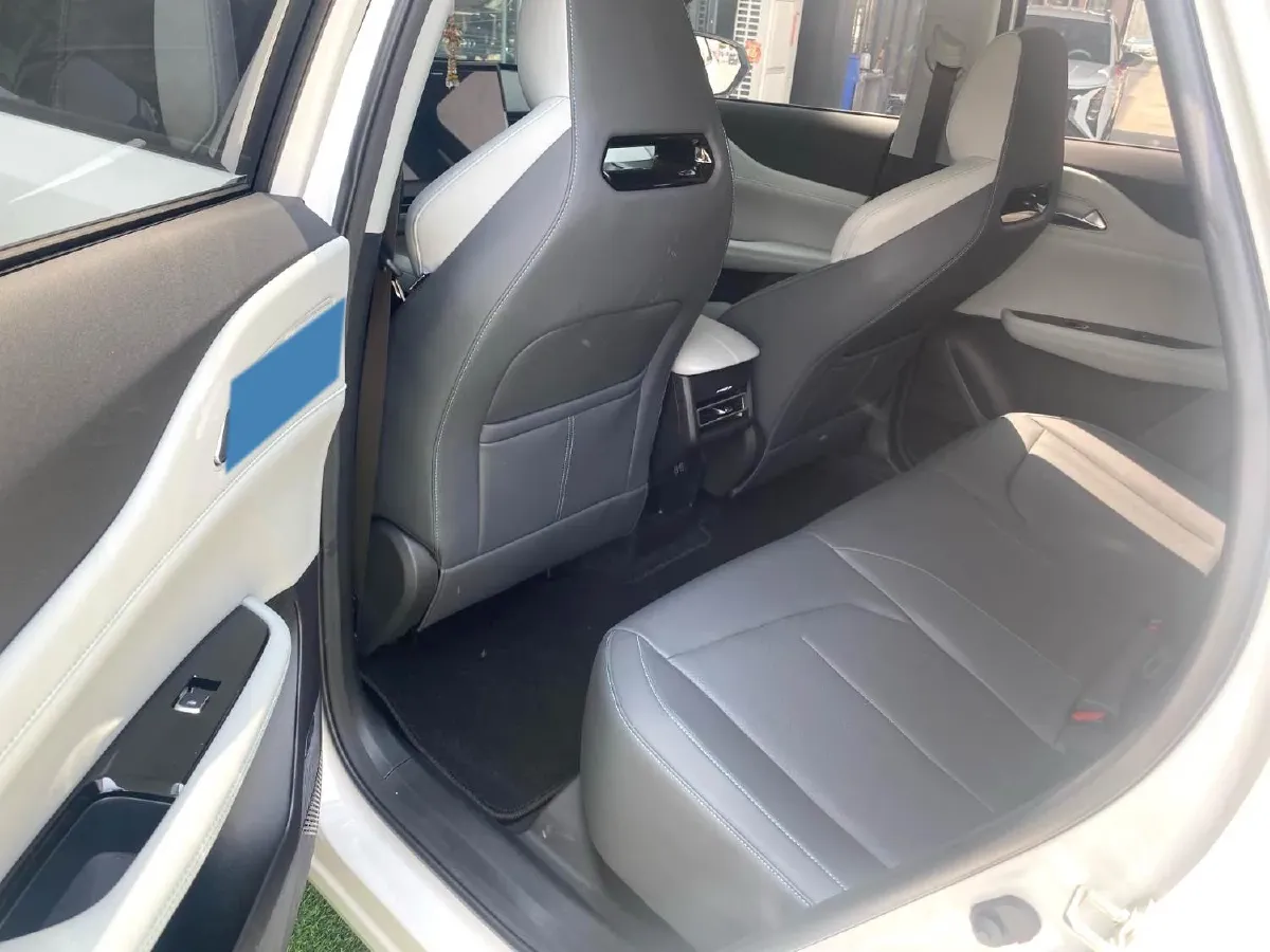 2025 ChangAn UNI-Z 1.5T 188HP L4 7DCT,autocango,china used car exporter,china ev exporter,chinese used car exporter,chinese used ev exporter