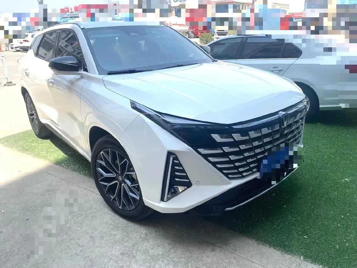 2025 ChangAn UNI-Z 1.5T 188HP L4 7DCT,autocango,china used car exporter,china ev exporter,chinese used car exporter,chinese used ev exporter