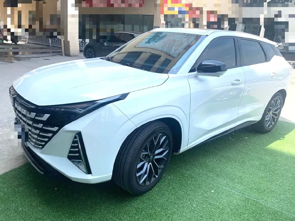 2025 ChangAn UNI-Z 1.5T 188HP L4 7DCT,autocango,china used car exporter,china ev exporter,chinese used car exporter,chinese used ev exporter