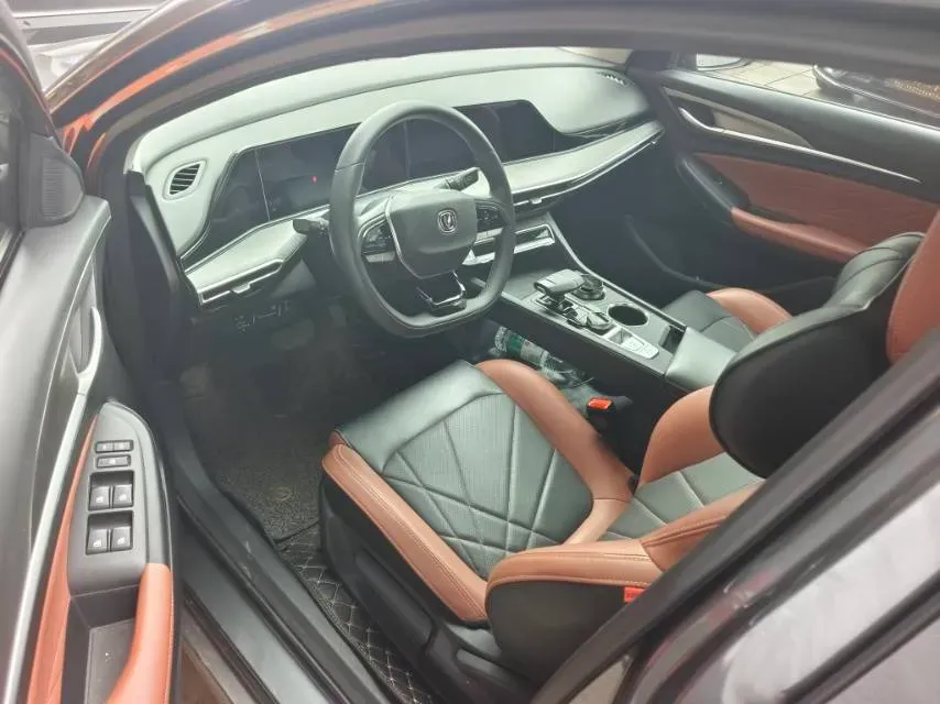 2022 ChangAn Eado 1.4T 160HP L4 7DCT,autocango,china used car exporter,china ev exporter,chinese used car exporter,chinese used ev exporter