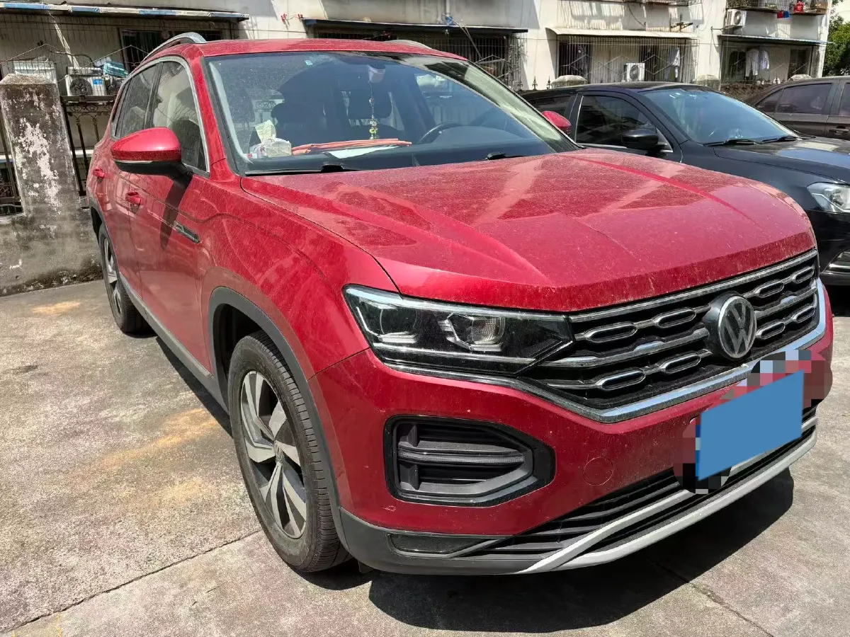 2019 MINI CLUBMAN 1.5T 102HP L3 6AT,autocango,china used car exporter,china ev exporter,chinese used car exporter,chinese used ev exporter