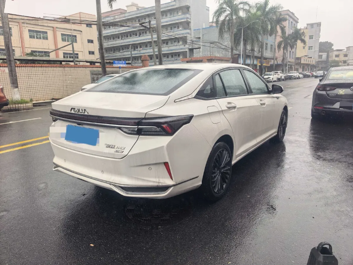 2021 DongFeng Aeolus YiXuan MAX 1.5T 190HP L4 7DCT,autocango,china used car exporter,china ev exporter,chinese used car exporter,chinese used ev exporter