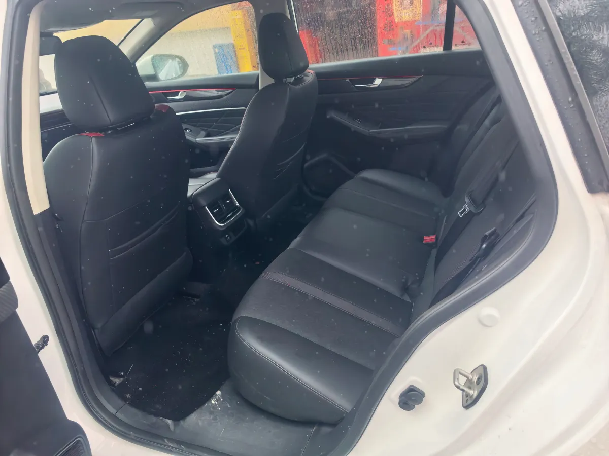 2021 DongFeng Aeolus YiXuan MAX 1.5T 190HP L4 7DCT,autocango,china used car exporter,china ev exporter,chinese used car exporter,chinese used ev exporter