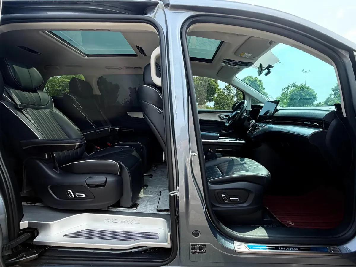 2021 Roewe iMAX8 2.0T 234HP L4 8AT,autocango,china used car exporter,china ev exporter,chinese used car exporter,chinese used ev exporter