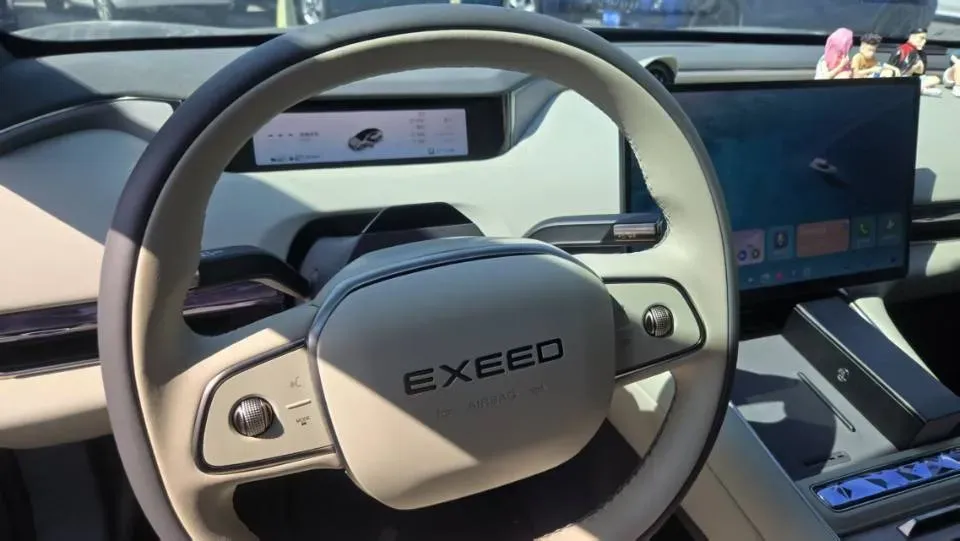 2025 Exceed Sterra ES REEV 156HP REEV 34.7KWH,autocango,china used car exporter,china ev exporter,chinese used car exporter,chinese used ev exporter