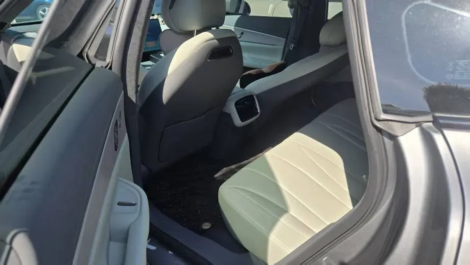 2025 Exceed Sterra ES REEV 156HP REEV 34.7KWH,autocango,china used car exporter,china ev exporter,chinese used car exporter,chinese used ev exporter
