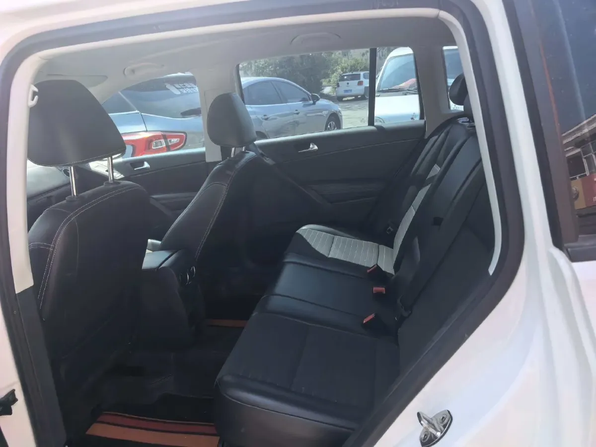 2017 MAXUS T60 2.0T 224HP L4 6AT,autocango,china used car exporter,china ev exporter,chinese used car exporter,chinese used ev exporter
