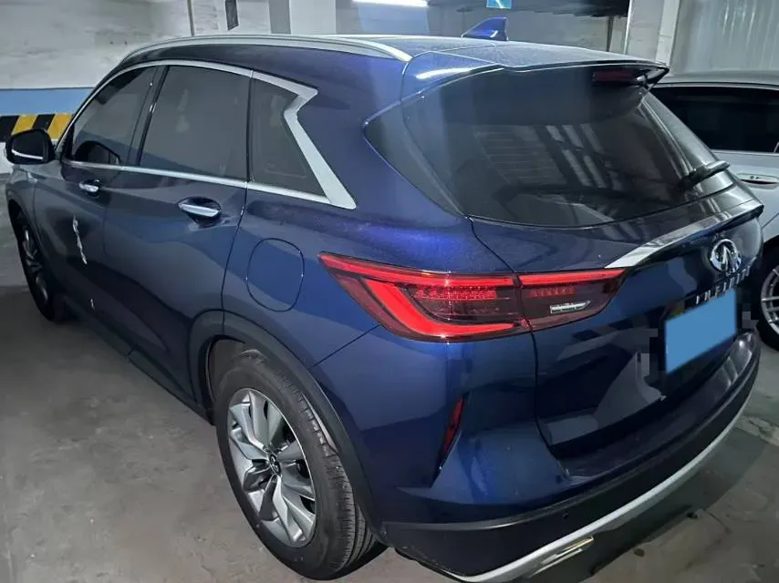 2020 Infiniti QX50 2.0T 245HP L4 CVT,autocango,china used car exporter,china ev exporter,chinese used car exporter,chinese used ev exporter