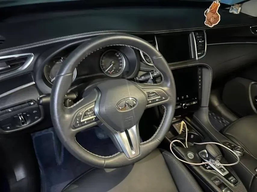 2020 Infiniti QX50 2.0T 245HP L4 CVT,autocango,china used car exporter,china ev exporter,chinese used car exporter,chinese used ev exporter