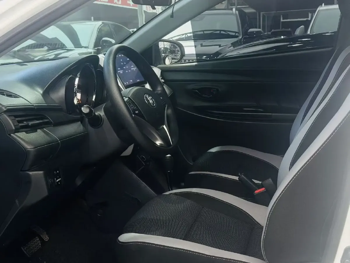 2022 Toyota Yaris L 1.5L 112HP L4 CVT,autocango,china used car exporter,china ev exporter,chinese used car exporter,chinese used ev exporter