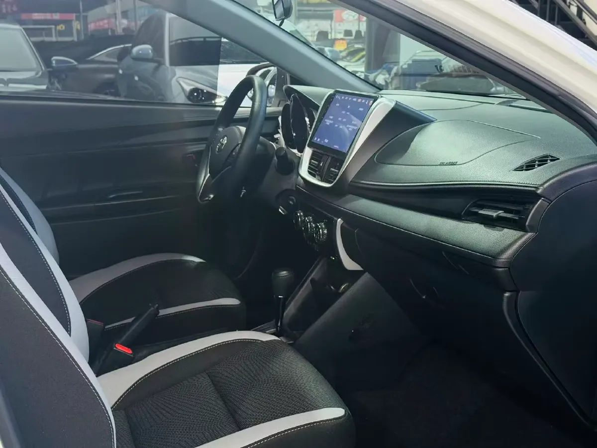 2022 Toyota Yaris L 1.5L 112HP L4 CVT,autocango,china used car exporter,china ev exporter,chinese used car exporter,chinese used ev exporter