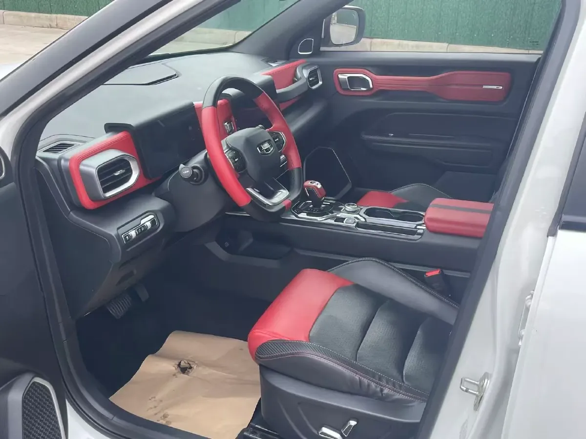 2020 Geely ICON 1.5T 177HP L3 7DCT,autocango,china used car exporter,china ev exporter,chinese used car exporter,chinese used ev exporter
