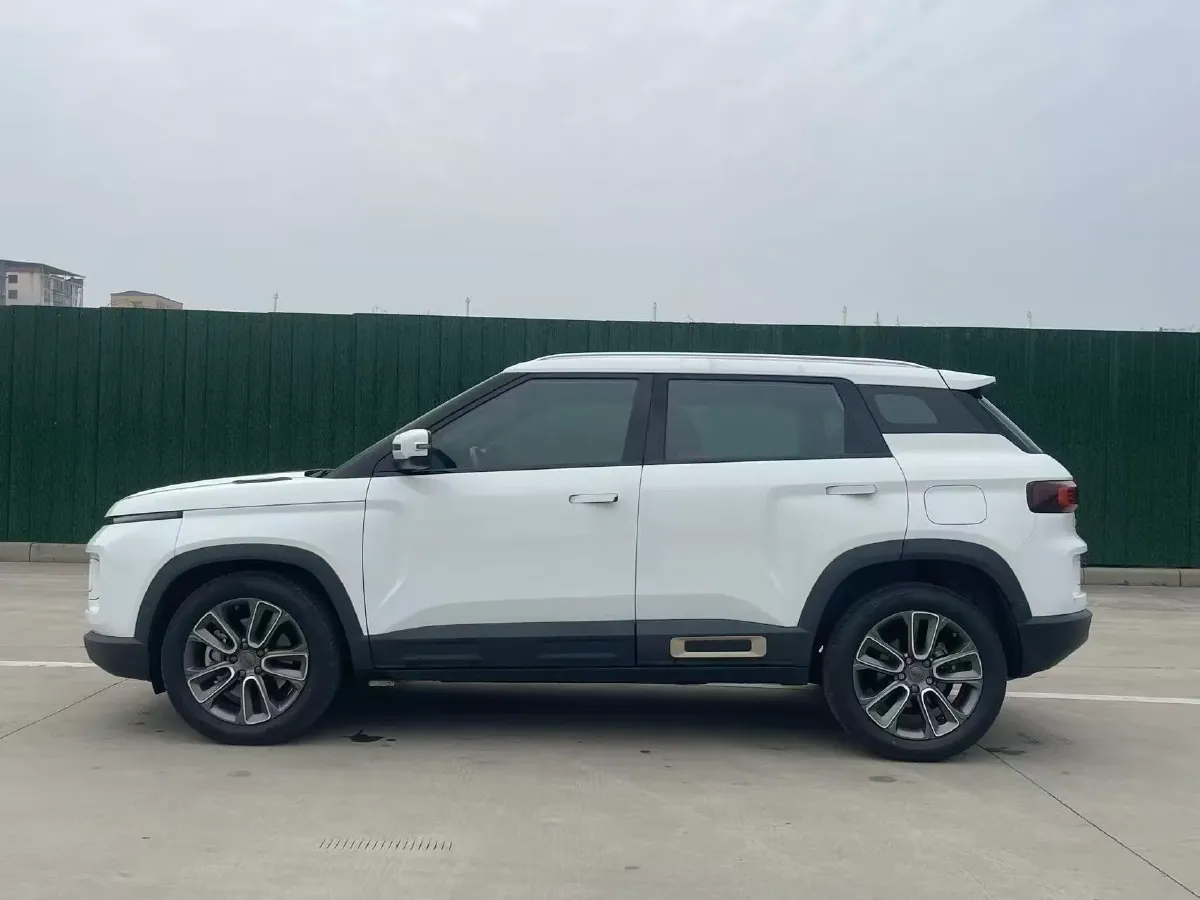 2020 Geely ICON 1.5T 177HP L3 7DCT,autocango,china used car exporter,china ev exporter,chinese used car exporter,chinese used ev exporter