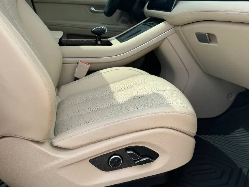 2022 Infiniti Q50L 2.0T 211HP L4 7AT,autocango,china used car exporter,china ev exporter,chinese used car exporter,chinese used ev exporter