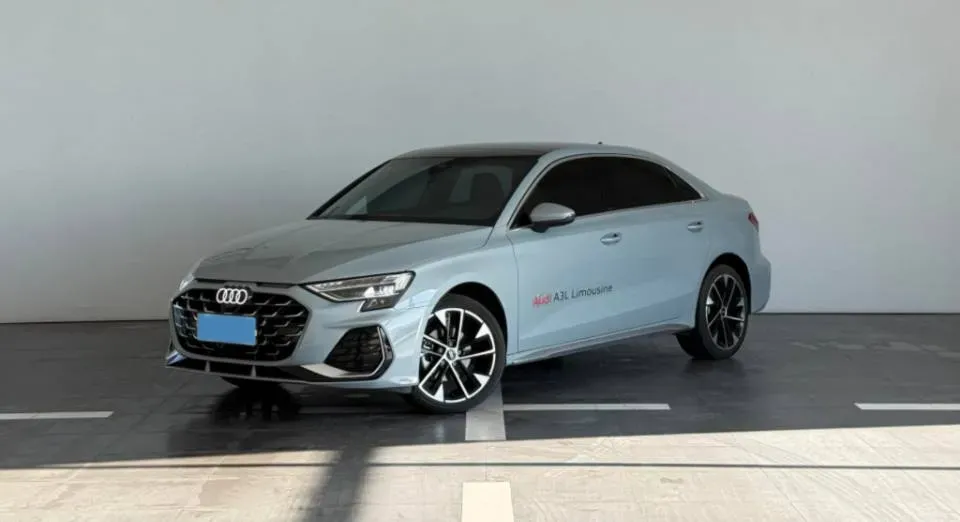 2025 Audi A3 1.5T 160HP L4 7DCT,autocango,china used car exporter,china ev exporter,chinese used car exporter,chinese used ev exporter