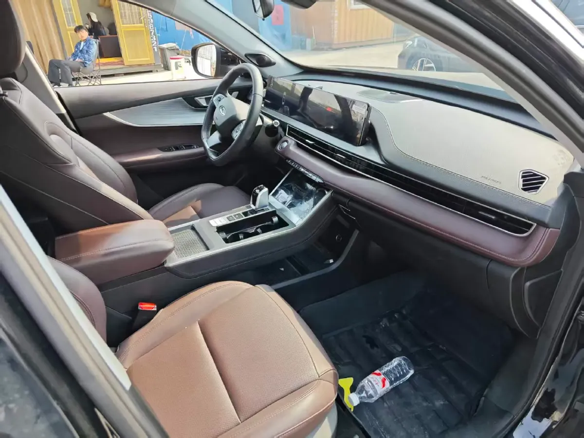 2025 Chery Tiggo 5x 1.5T 156HP L4 CVT,autocango,china used car exporter,china ev exporter,chinese used car exporter,chinese used ev exporter