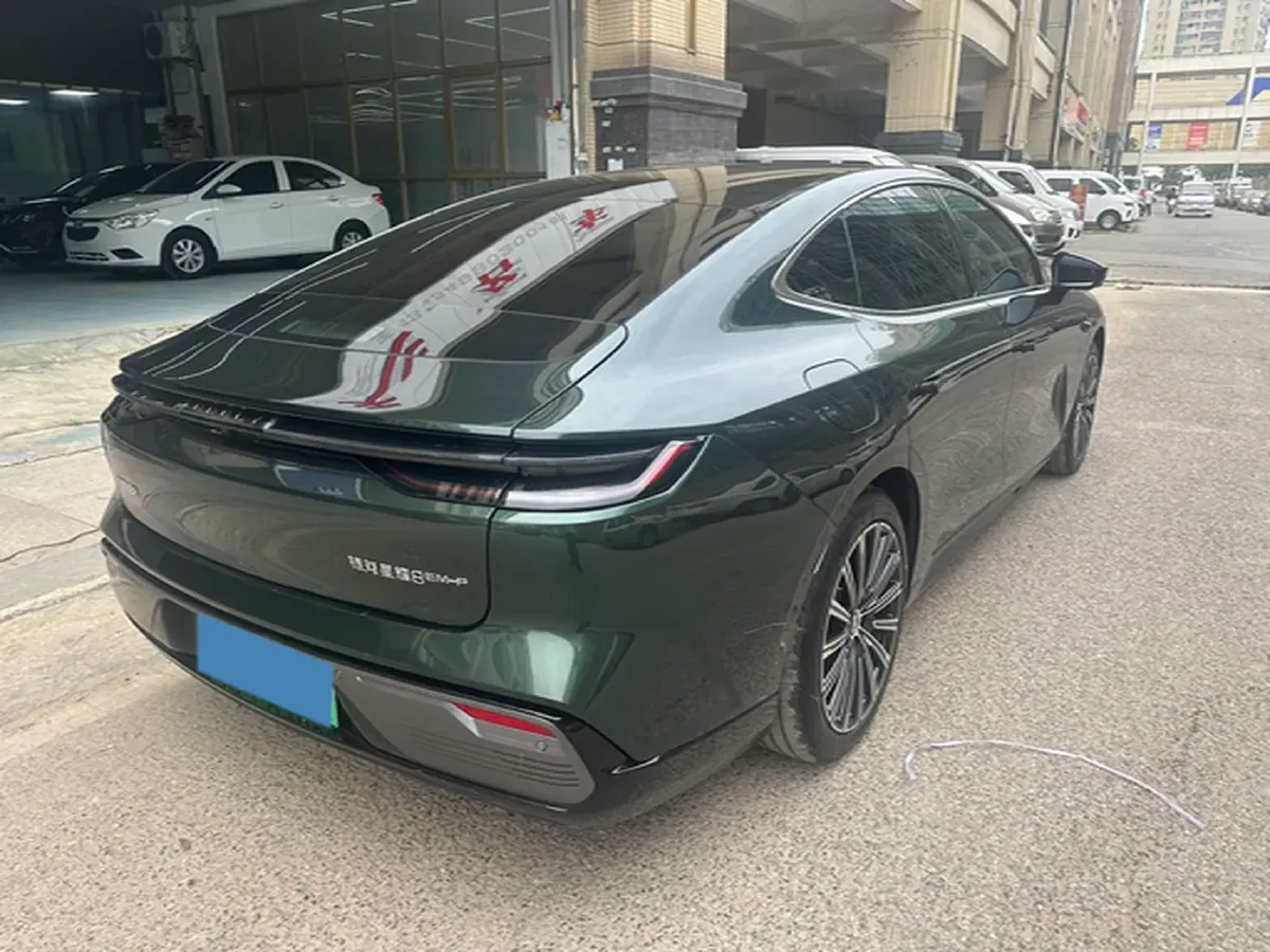 2025 Geely Galaxy Starshine 8 1.5T 163HP L4 3DHT PHEV 27.69KWH,autocango,china used car exporter,china ev exporter,chinese used car exporter,chinese used ev exporter