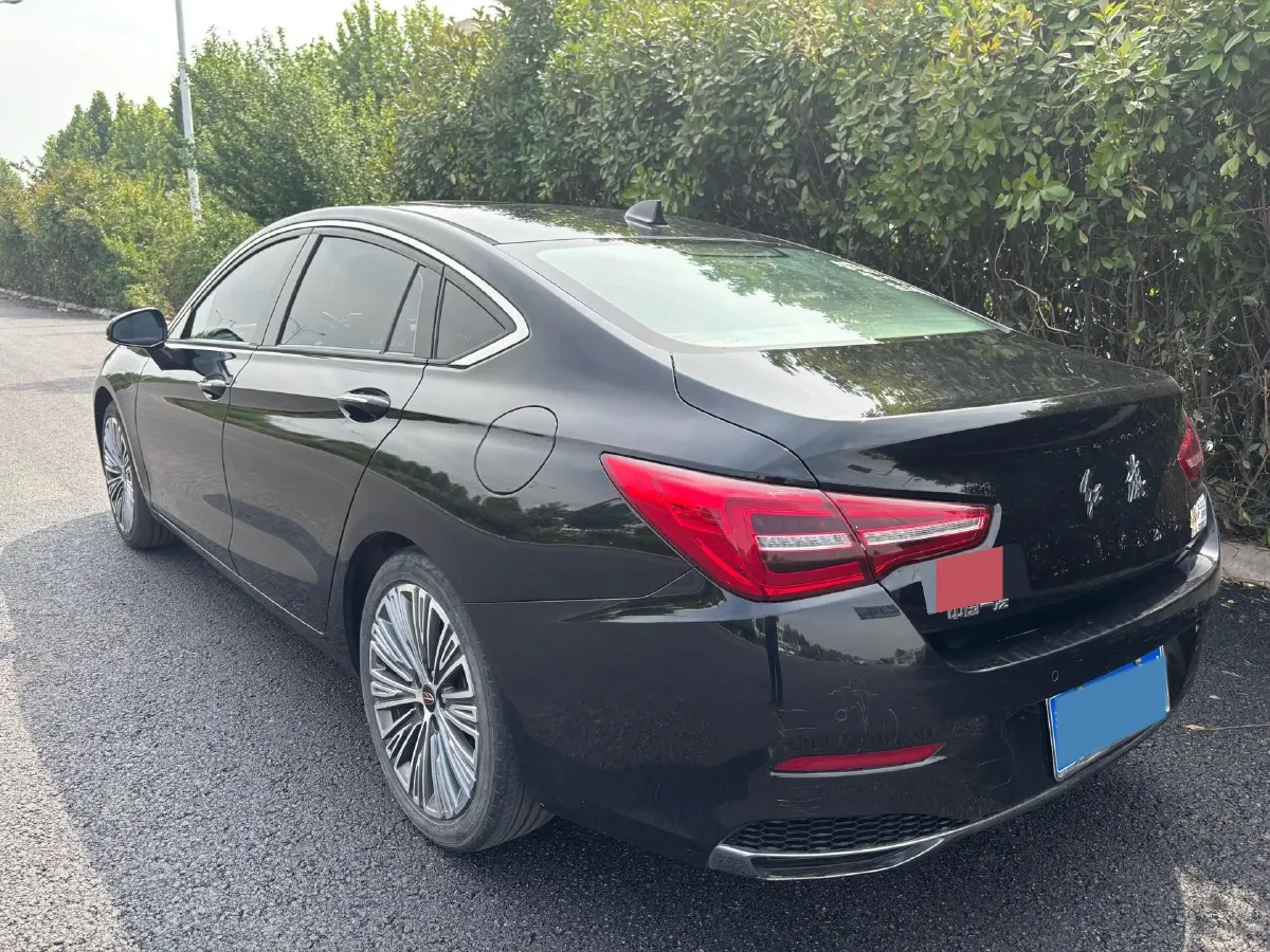 2022 HongQi H5 1.5T 169HP L4 7DCT,autocango,china used car exporter,china ev exporter,chinese used car exporter,chinese used ev exporter