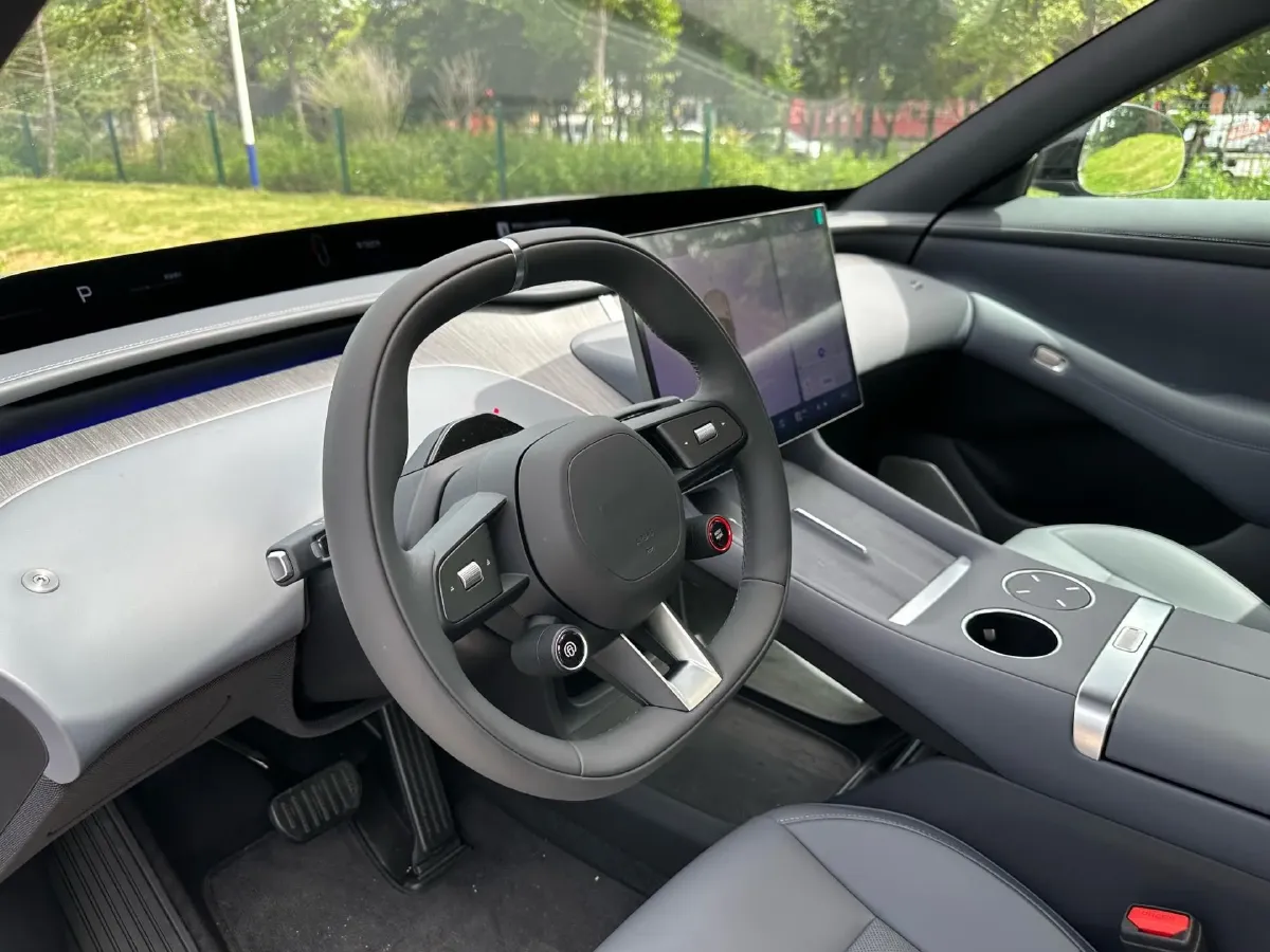 2025 MI YU7 BEV 96.3KWH,autocango,china used car exporter,china ev exporter,chinese used car exporter,chinese used ev exporter