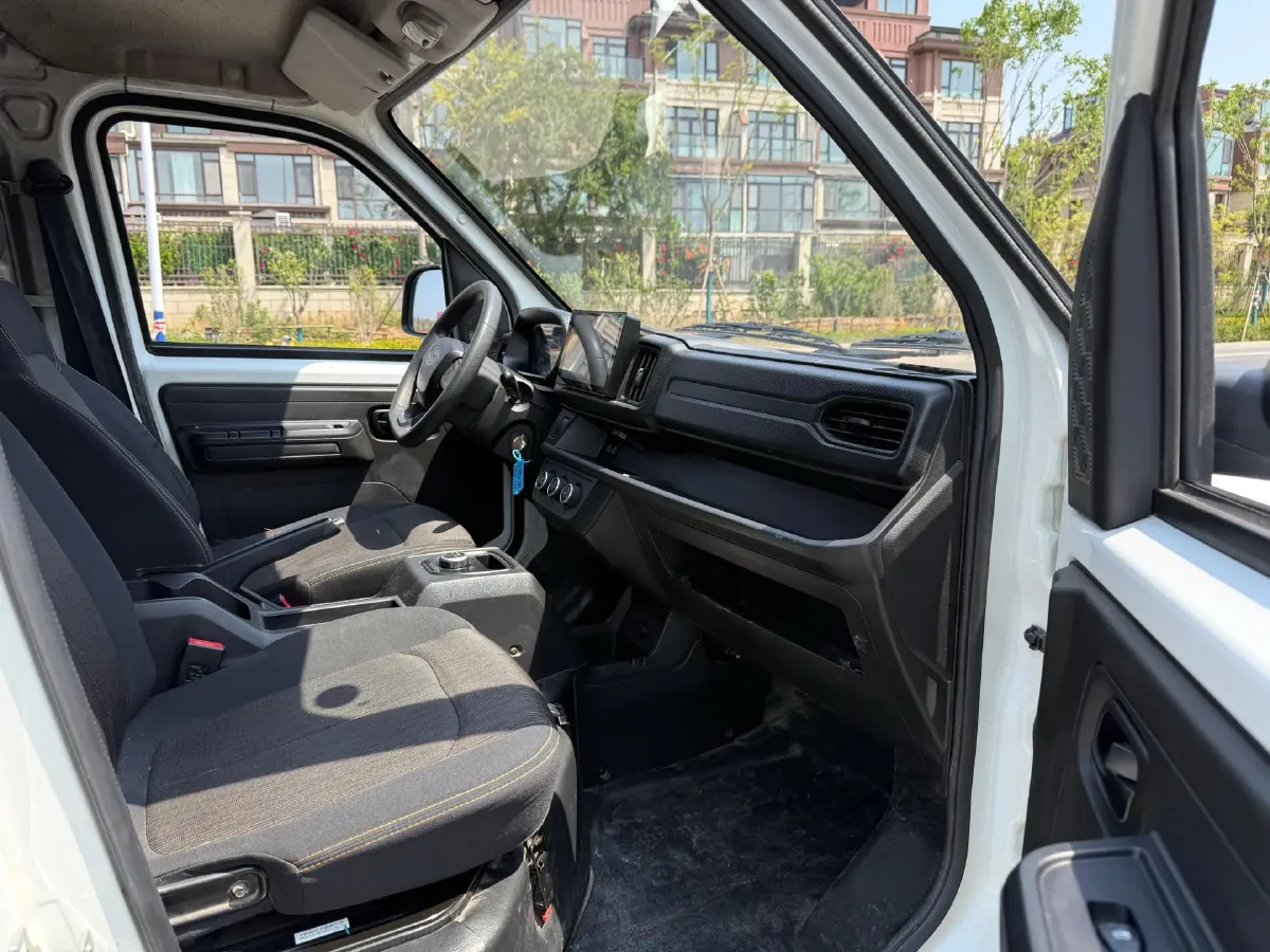 2022 Karry JiangTun BEV 40.5KWH,autocango,china used car exporter,china ev exporter,chinese used car exporter,chinese used ev exporter