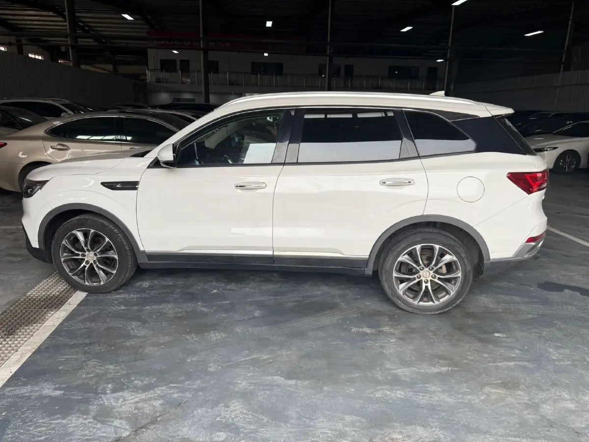 2018 Zotye T500 1.5T 156HP L4 6AT,autocango,china used car exporter,china ev exporter,chinese used car exporter,chinese used ev exporter