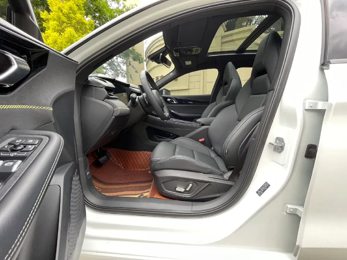 2023 Haval H5 2.0T 224HP L4 8AT,autocango,china used car exporter,china ev exporter,chinese used car exporter,chinese used ev exporter