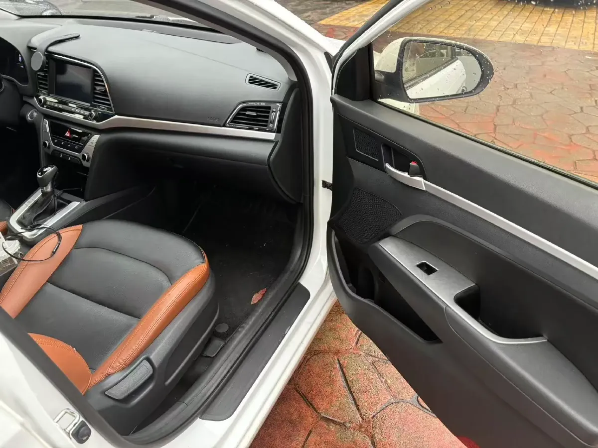 2018 Hyundai Elantra 1.6L 130HP L4 6AT,autocango,china used car exporter,china ev exporter,chinese used car exporter,chinese used ev exporter