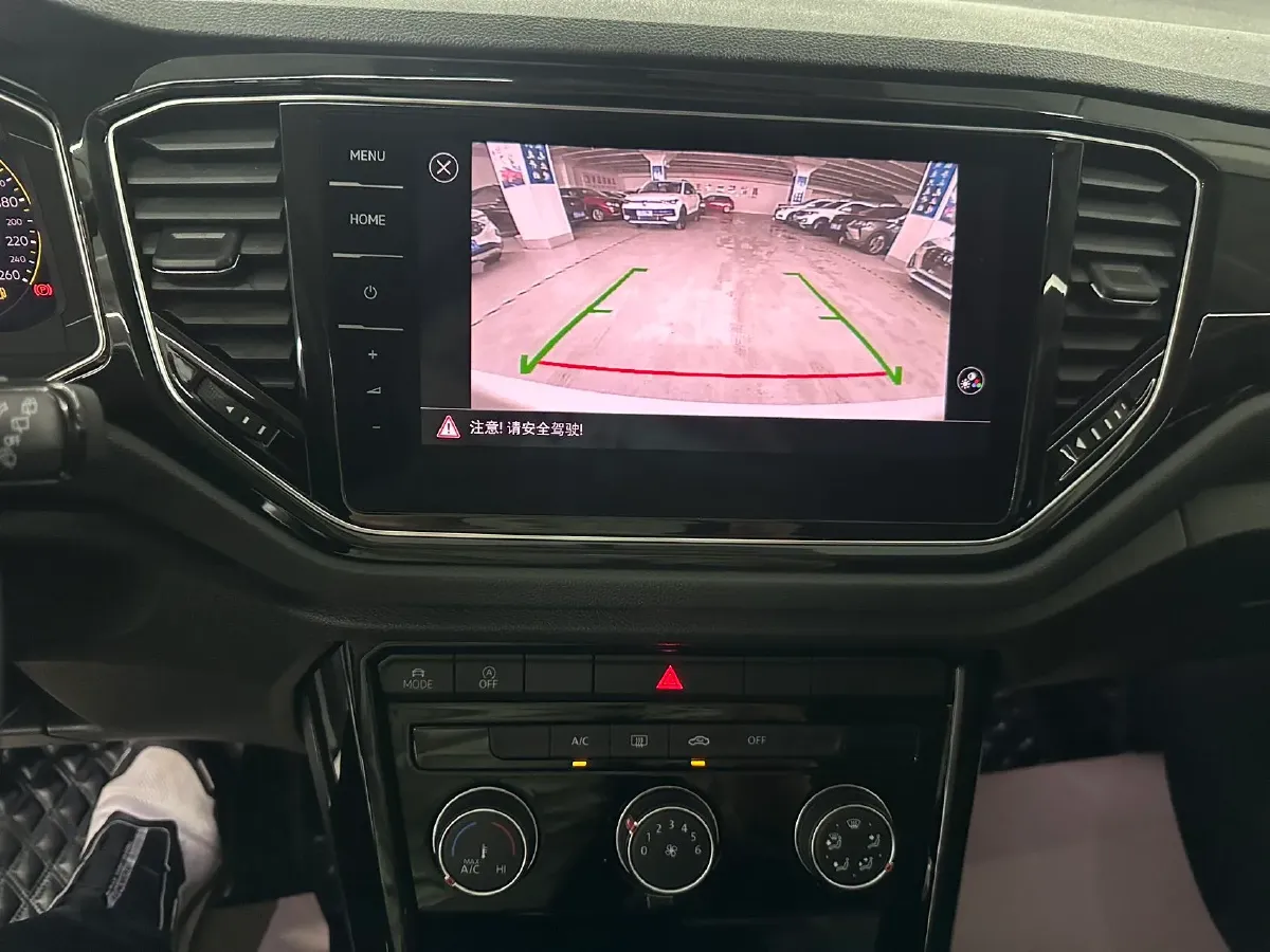 2021 Volkswagen T-Roc 1.4T 150HP L4 7DCT,autocango,china used car exporter,china ev exporter,chinese used car exporter,chinese used ev exporter