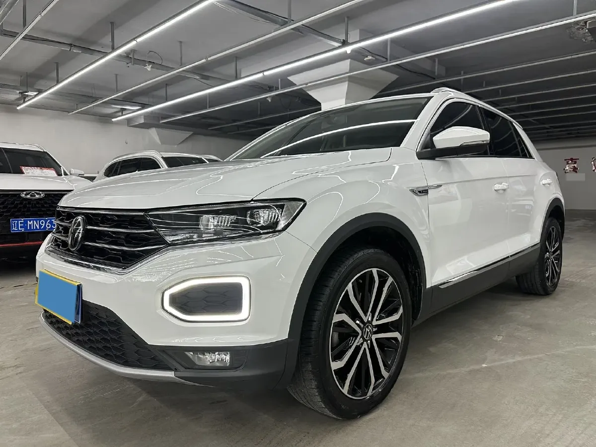 2021 Volkswagen T-Roc 1.4T 150HP L4 7DCT,autocango,china used car exporter,china ev exporter,chinese used car exporter,chinese used ev exporter