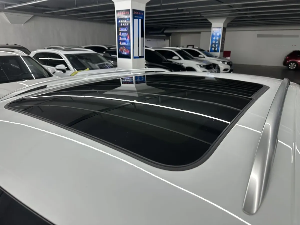 2021 Volkswagen T-Roc 1.4T 150HP L4 7DCT,autocango,china used car exporter,china ev exporter,chinese used car exporter,chinese used ev exporter