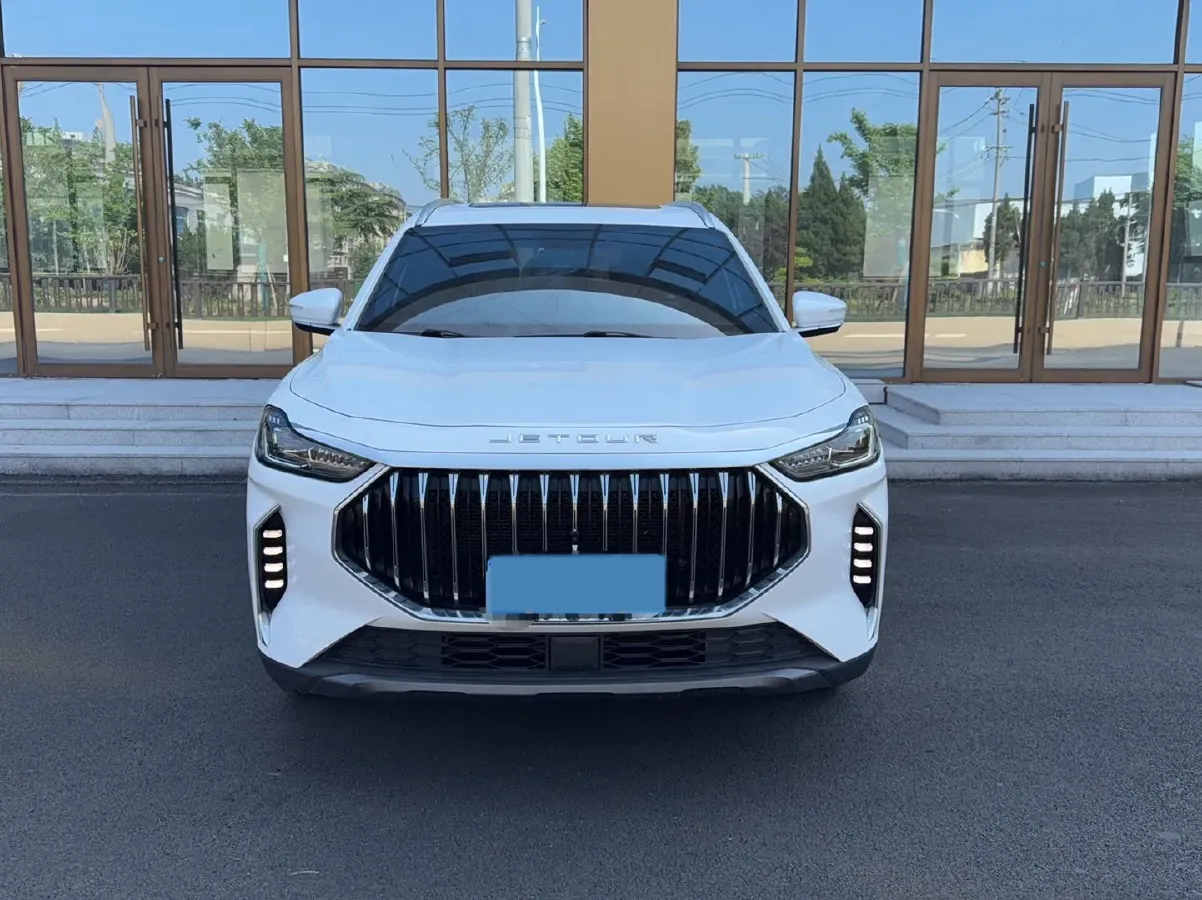 2023 ChangAn Oshan X7 Plus 1.5T 188HP L4 7DCT,autocango,china used car exporter,china ev exporter,chinese used car exporter,chinese used ev exporter