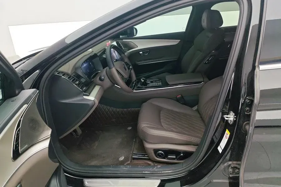 2025 BYD Han 1.5T 156HP L4 E-CVT PHEV,autocango,china used car exporter,china ev exporter,chinese used car exporter,chinese used ev exporter