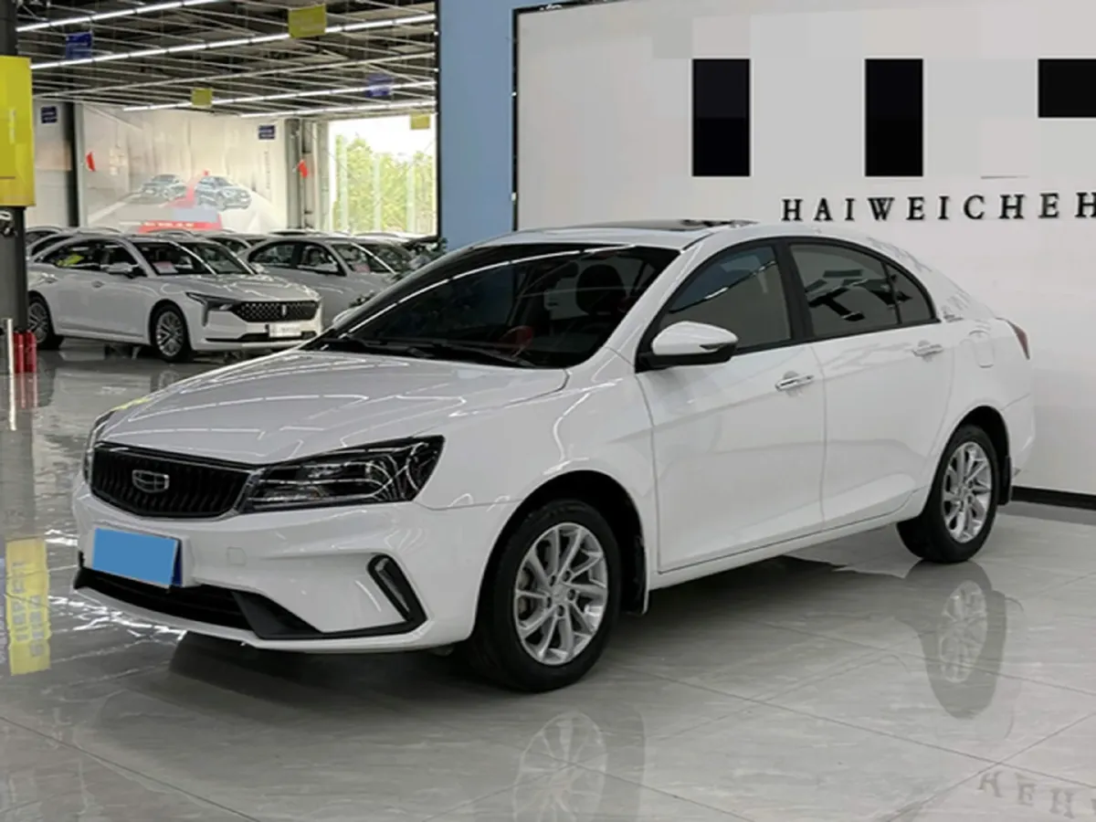 2021 BaoJun 530 1.5T 147HP L4 CVT,autocango,china used car exporter,china ev exporter,chinese used car exporter,chinese used ev exporter