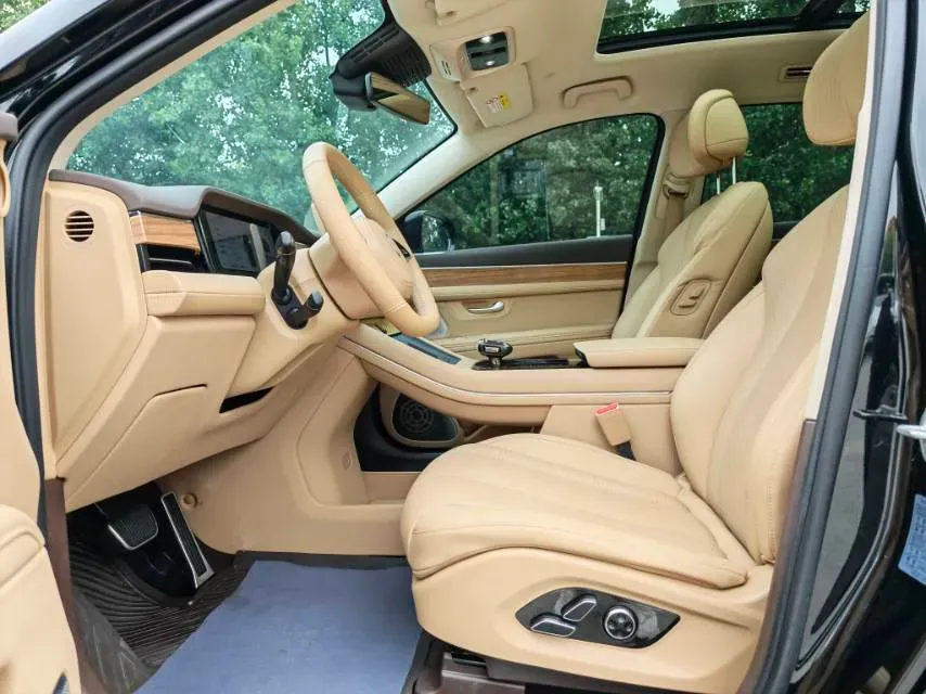2024 AITO AITO M7 1.5T 152HP L4 REEV 40KWH,autocango,china used car exporter,china ev exporter,chinese used car exporter,chinese used ev exporter