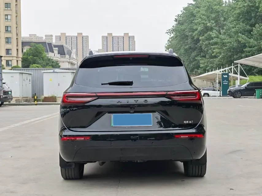 2024 AITO AITO M7 1.5T 152HP L4 REEV 40KWH,autocango,china used car exporter,china ev exporter,chinese used car exporter,chinese used ev exporter