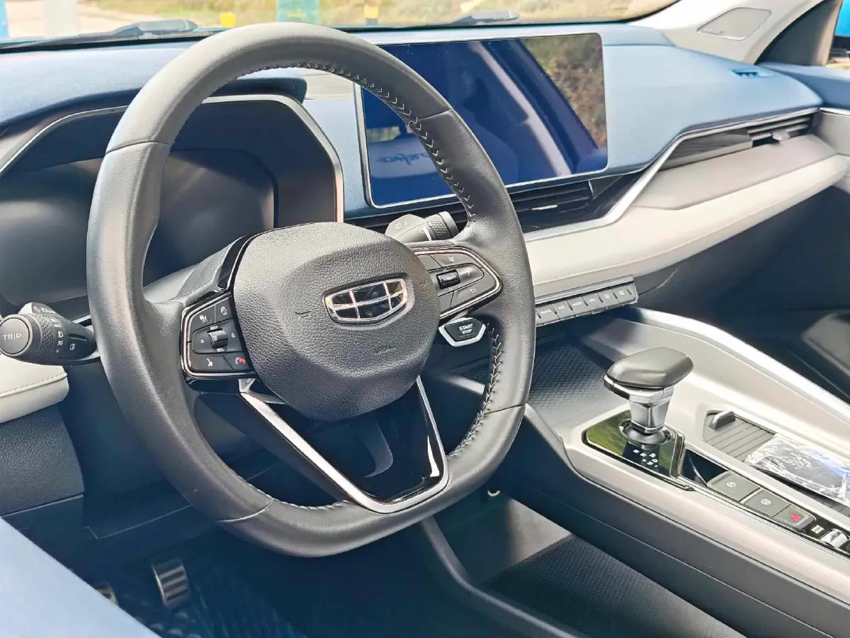 2021 Geely Preface 2.0T 190HP L4 7DCT,autocango,china used car exporter,china ev exporter,chinese used car exporter,chinese used ev exporter