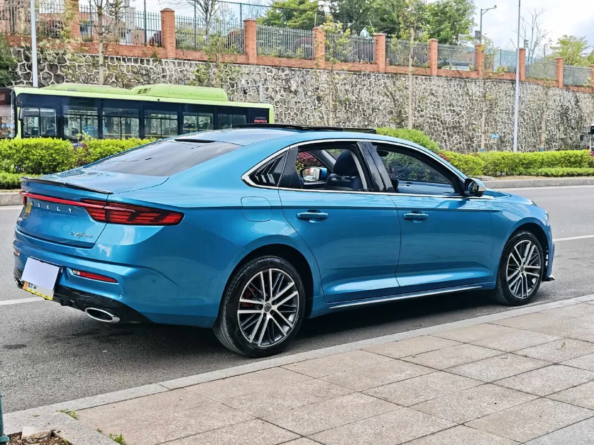 2021 Geely Preface 2.0T 190HP L4 7DCT,autocango,china used car exporter,china ev exporter,chinese used car exporter,chinese used ev exporter