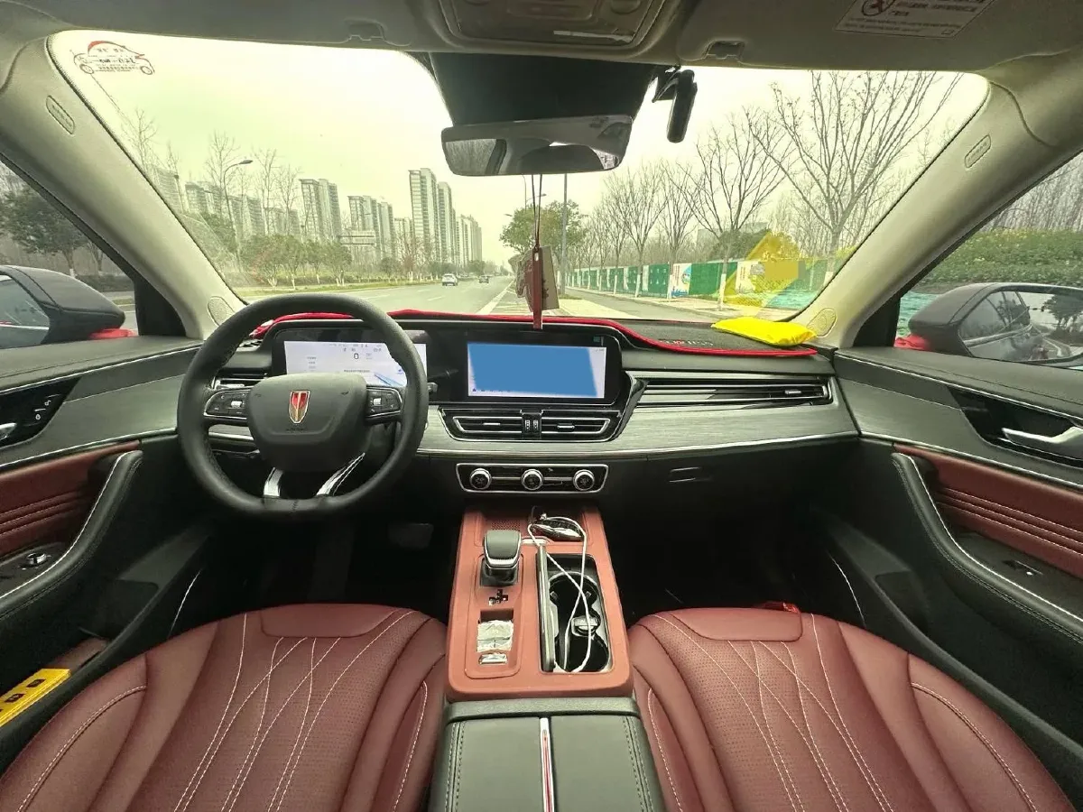 2026 HongQi HS5 2.0T 252HP L4 8AT,autocango,china used car exporter,china ev exporter,chinese used car exporter,chinese used ev exporter