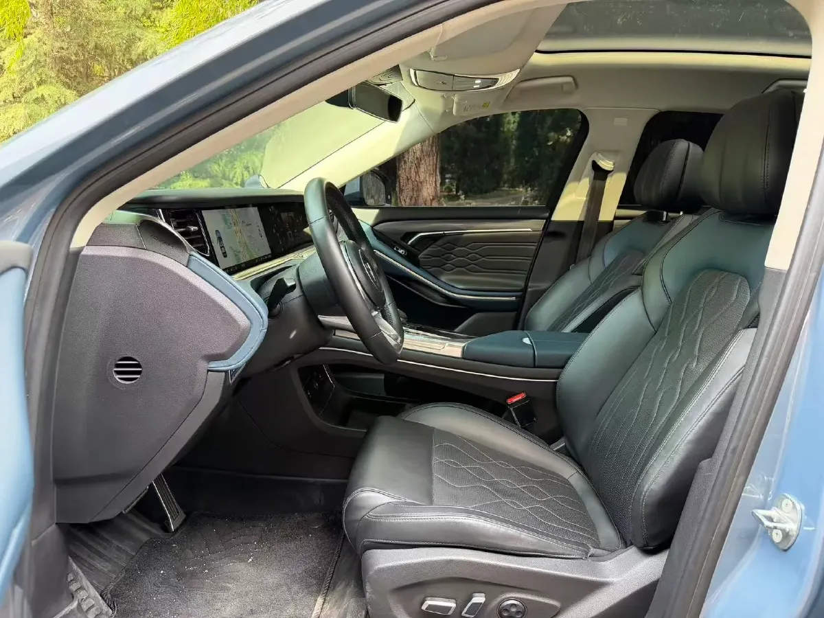 2021 Voyah FREE Range Extended 109HP REEV 33KWH,autocango,china used car exporter,china ev exporter,chinese used car exporter,chinese used ev exporter