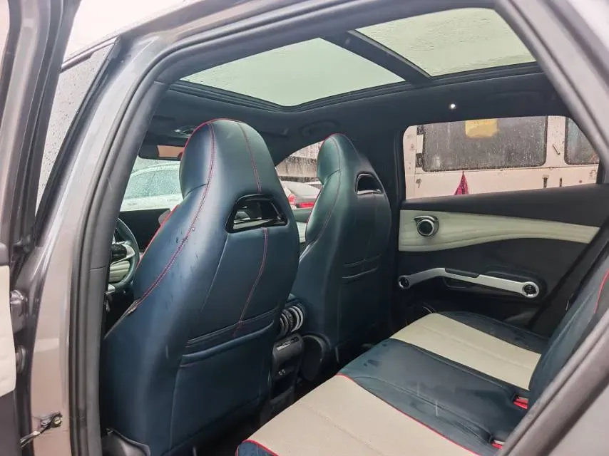 2022 Foton Grand General G7 2.0T 238HP L4 8AT,autocango,china used car exporter,china ev exporter,chinese used car exporter,chinese used ev exporter