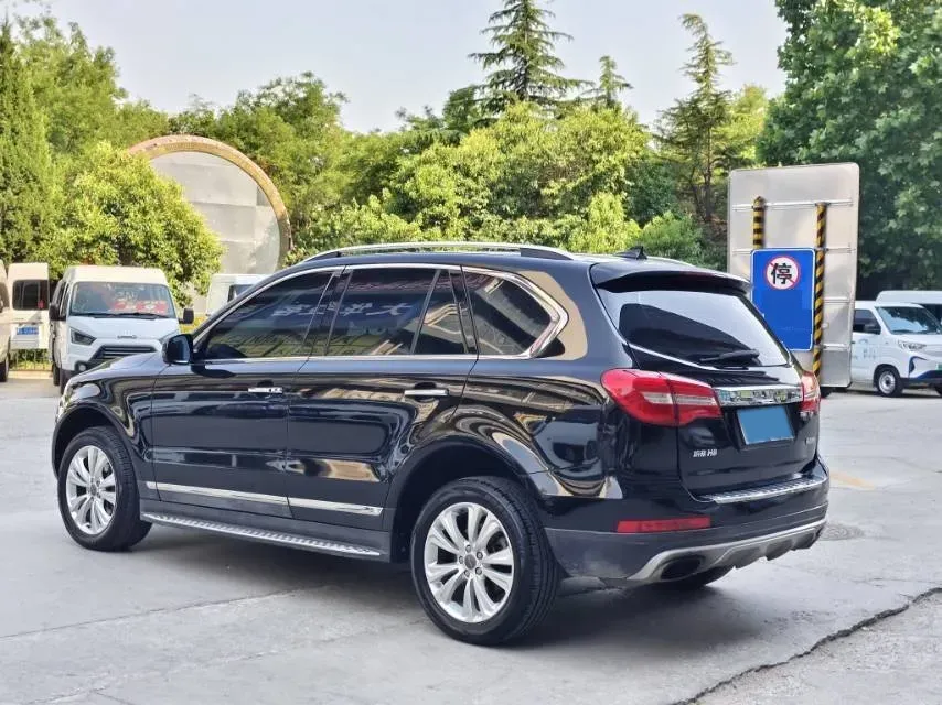 2017 Haval H8 2.0T 252HP L4 8AT,autocango,china used car exporter,china ev exporter,chinese used car exporter,chinese used ev exporter